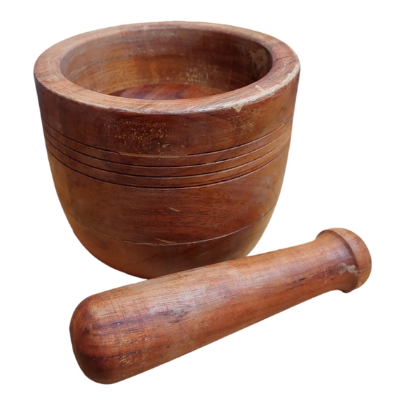 Large Traditional Solid Wooden Mortar & Pestle - Picture 4 of 7